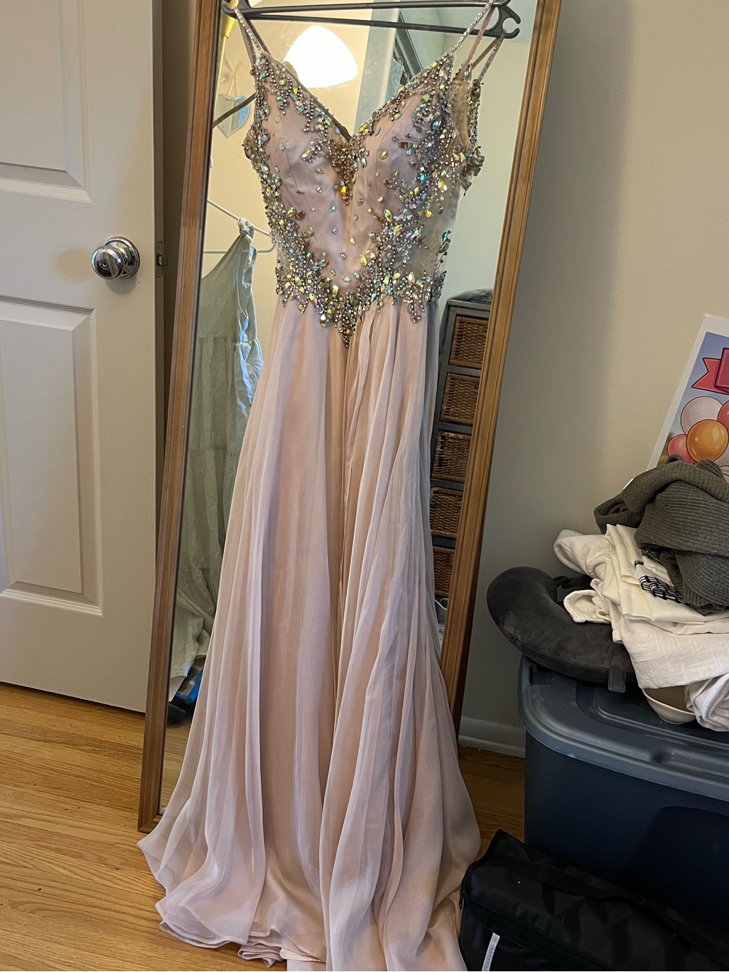 Mac Duggal Champagne Prom Dress (64701m)